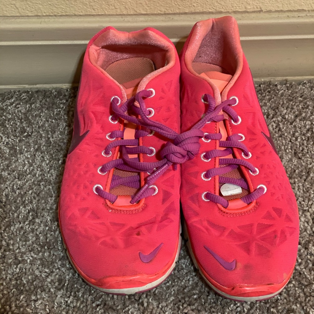 Gently worn Nike Free Runs